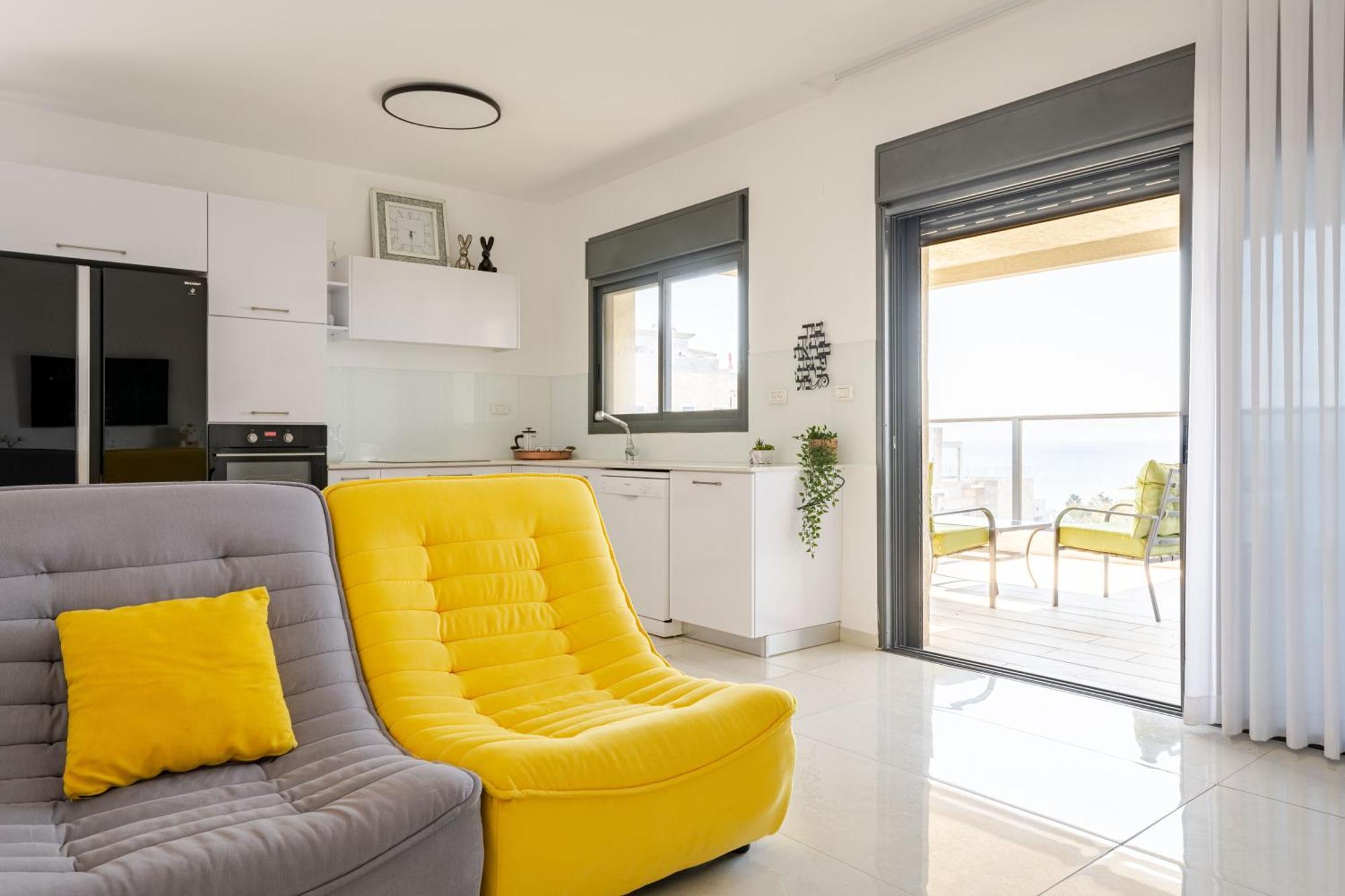 Balfour Sea View City Center Nahariya Eksteriør bilde