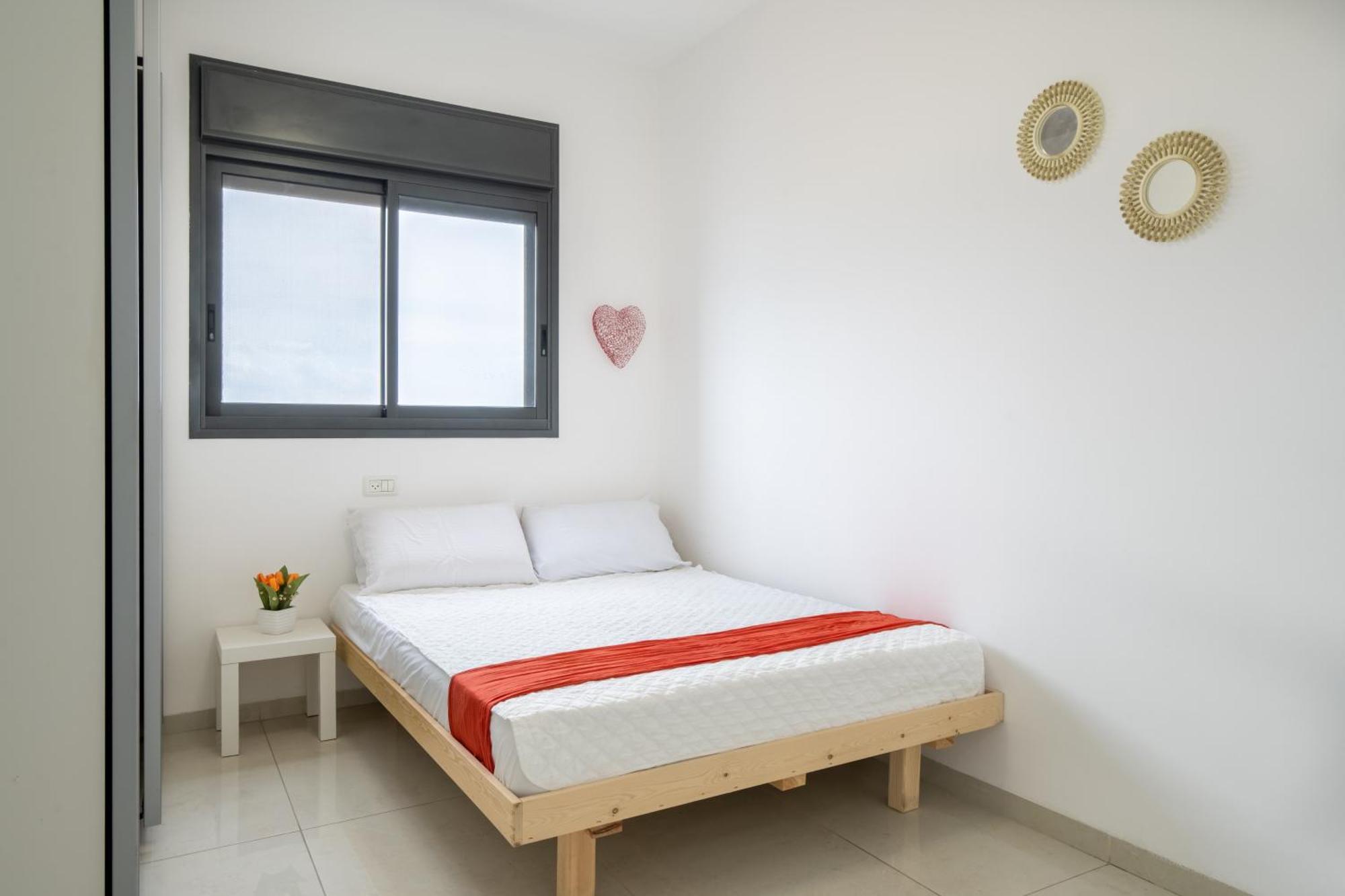 Balfour Sea View City Center Nahariya Eksteriør bilde